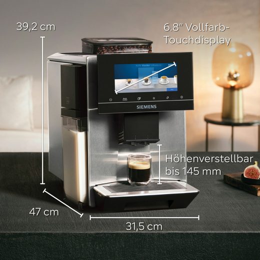 Der Kaffeevollautomat EQ900 plus TQ903DZ3 umfasst die Funktionen automatische Reinigung und Entkalkung, Cold Brew sowie einen Barista-Modus.